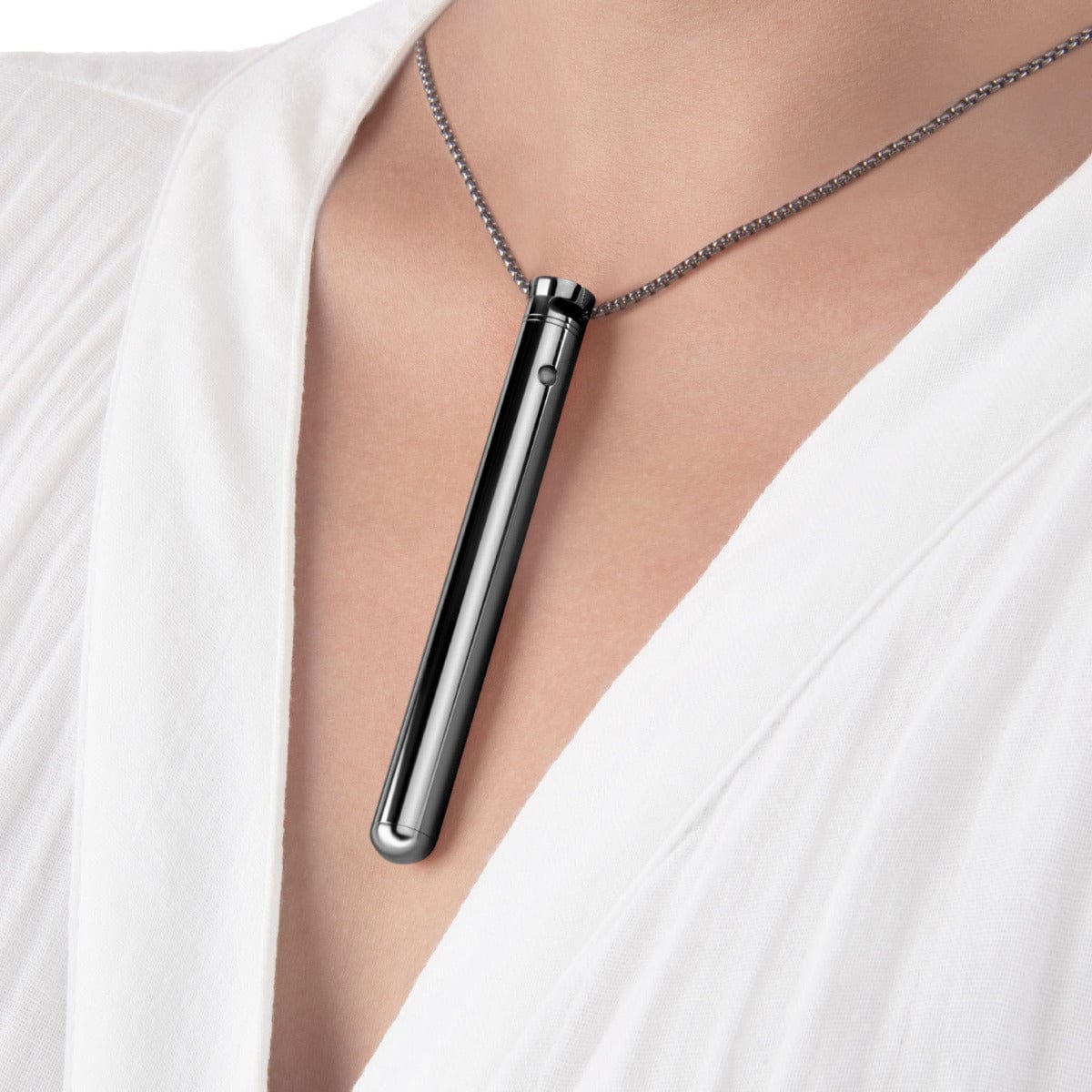 Le Wand - Necklace Vibe USB Rechargeable | Nickel Black le wand - For Me To Love