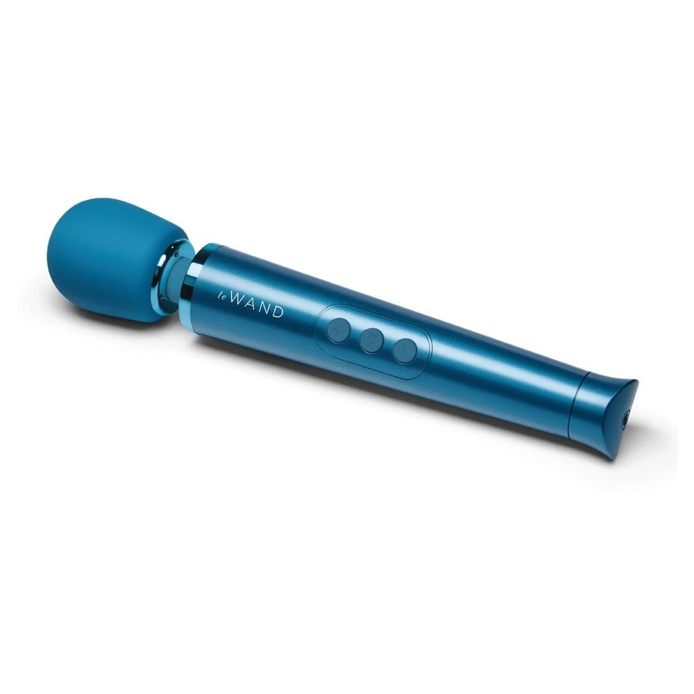 Le Wand - Petite Rechargeable Massager Wand | Blue le wand - For Me To Love